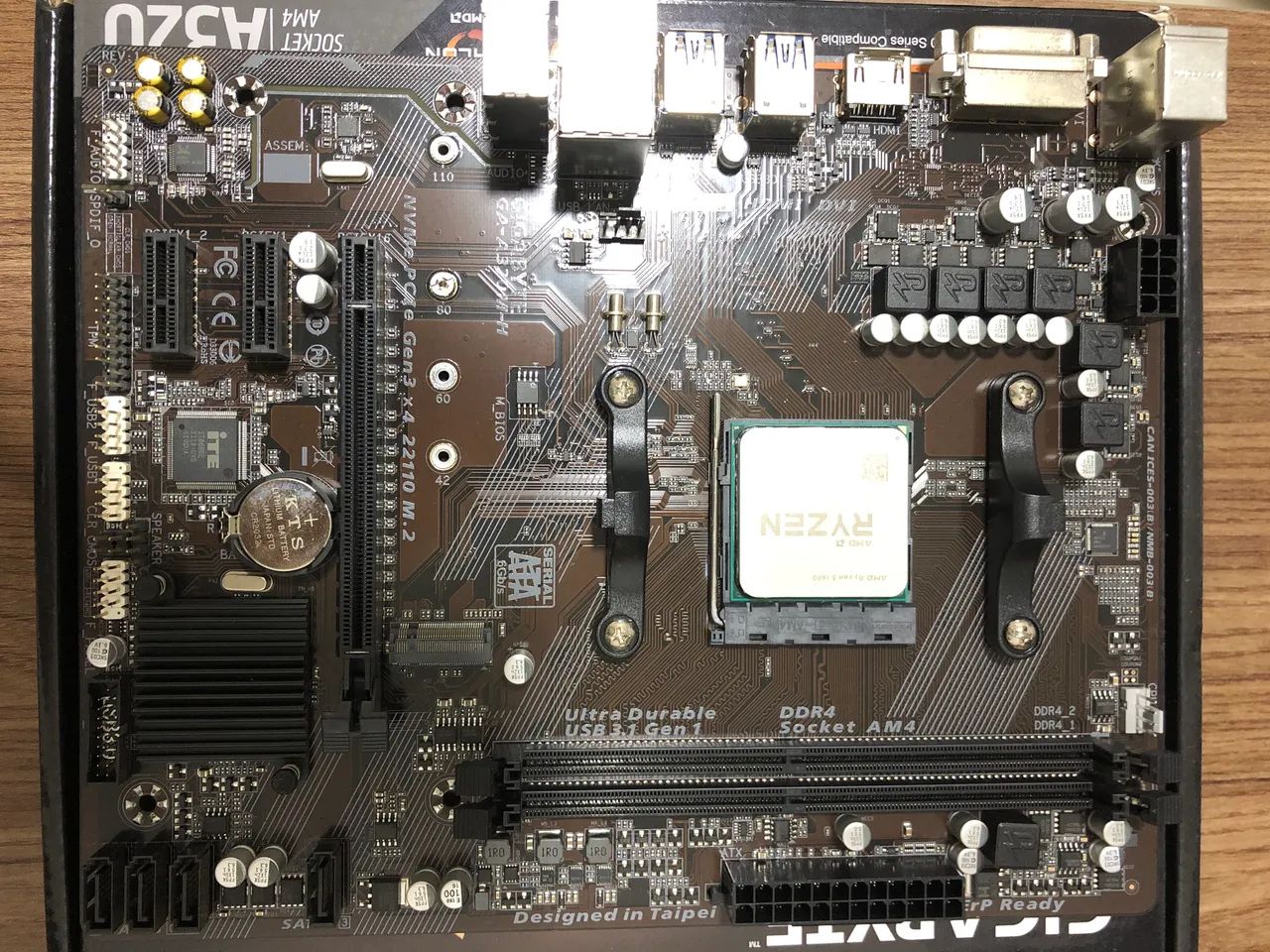 Gigabyte a320m-h + Ryzen 5 1600 - Foto 3
