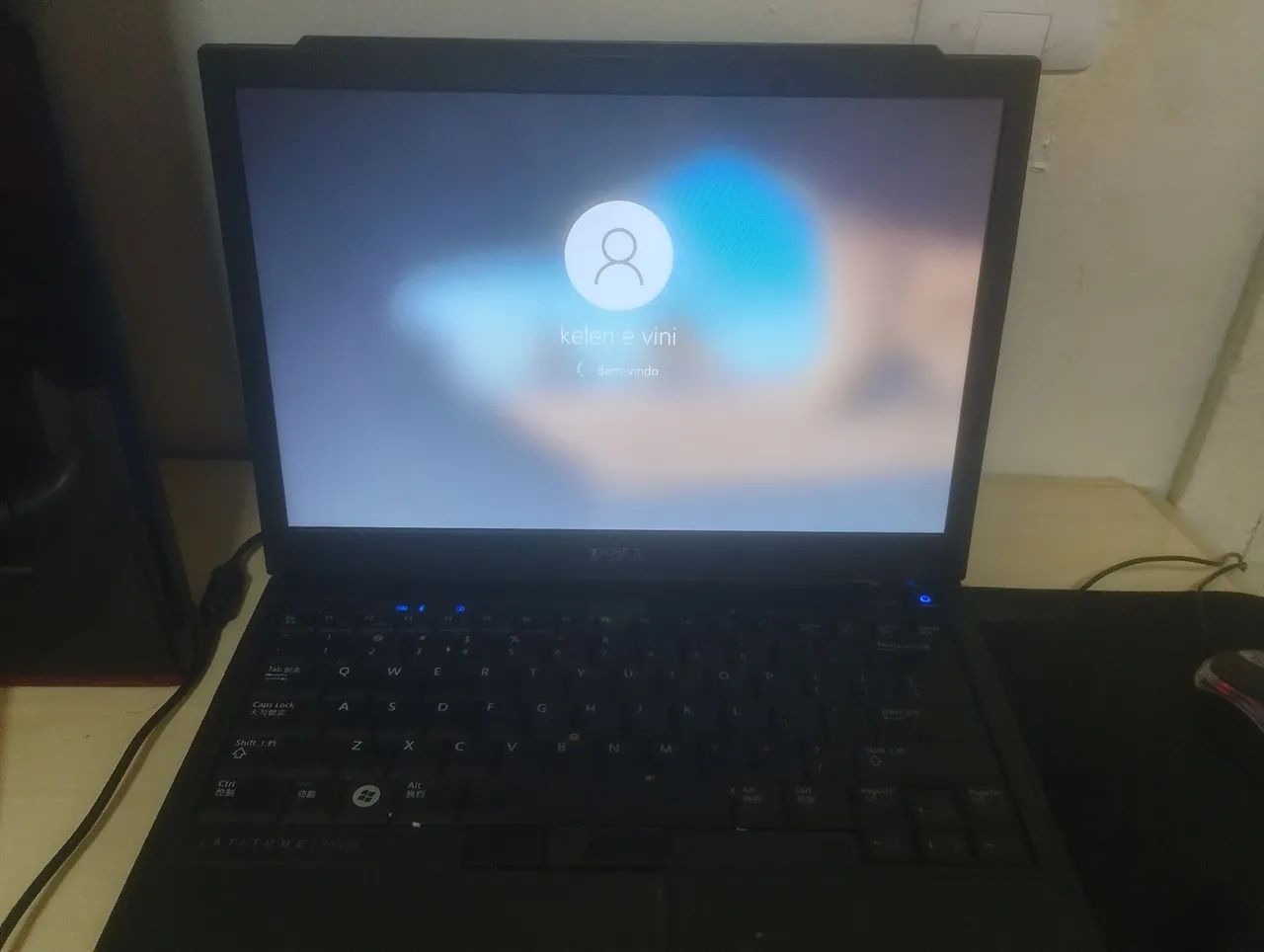 Vendo notebook DELL  - Foto 4