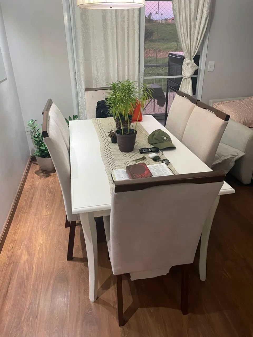 Mesa com cadeiras  - Foto 2
