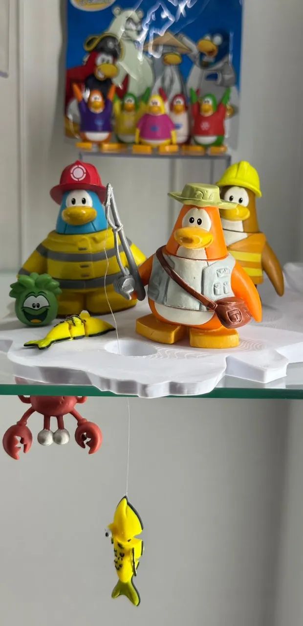 Iceberg Club Penguin Cenário - Foto 3