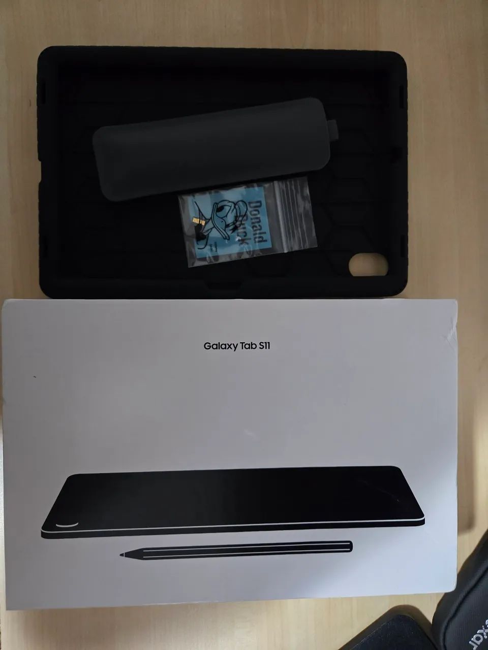 Tablet Galaxy Tab S11 Novo nunca usado, com garantia e nota fiscal