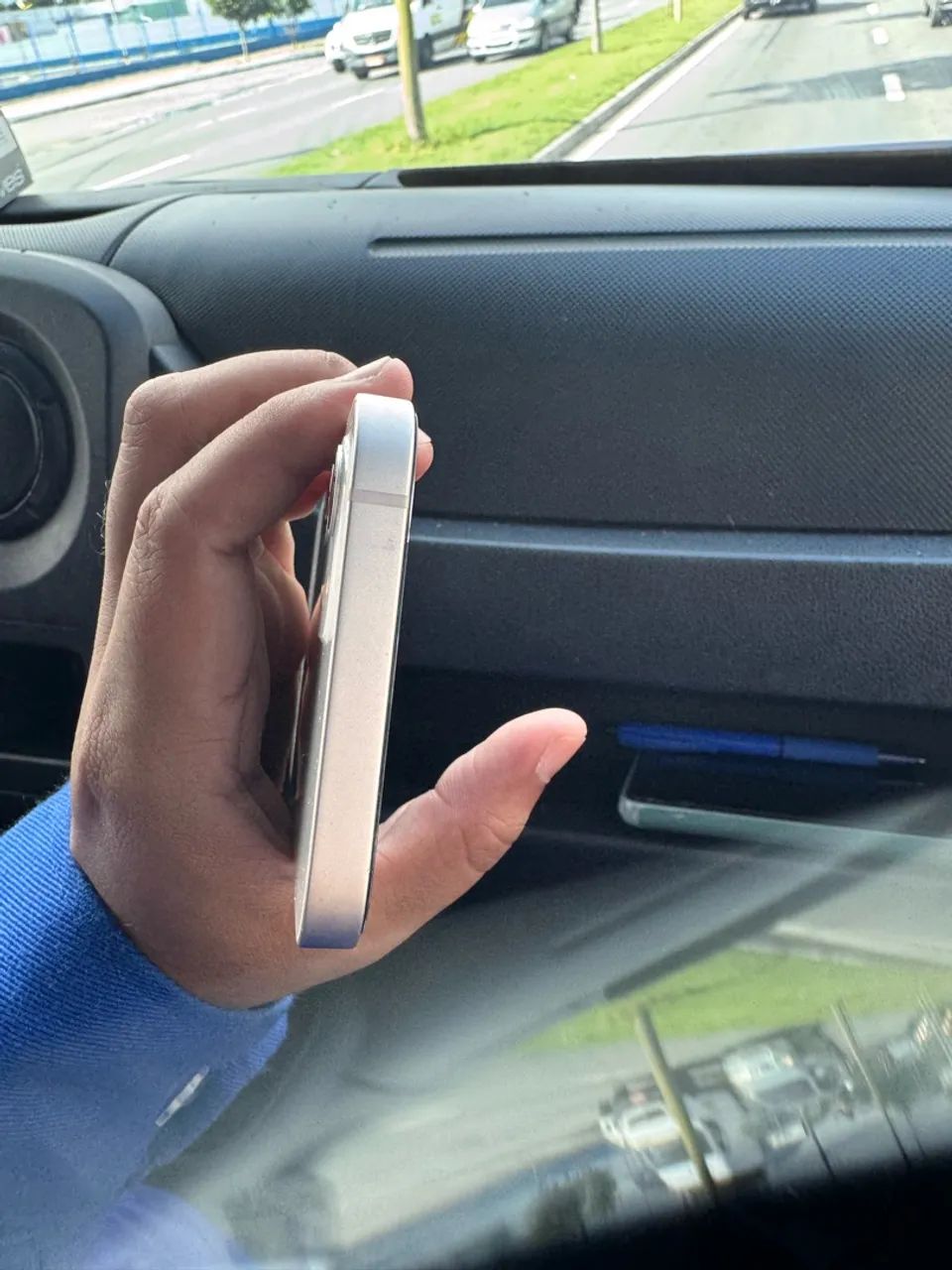 iPhone 12  - Foto 2