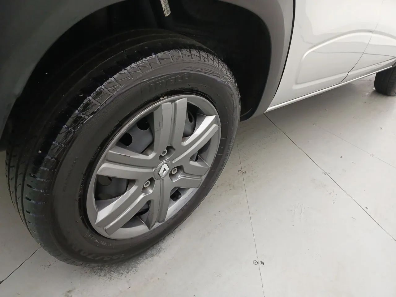 Renault Kwid 1.0 Zen, foto 13 de 18