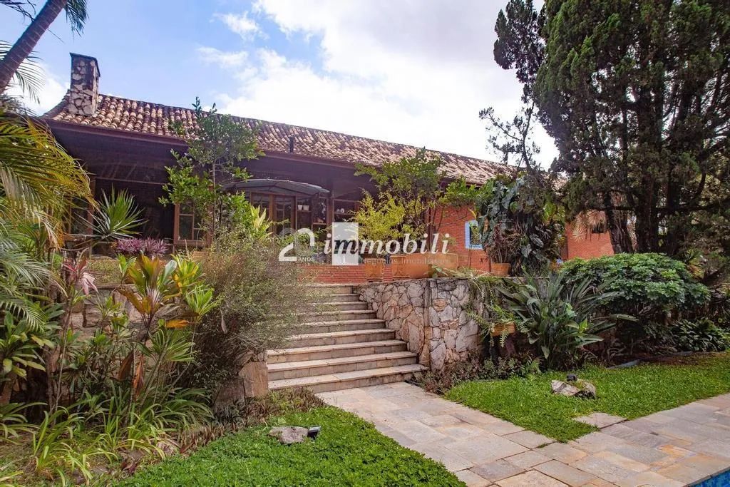 Casa à venda em Carapicuíba, Granja Viana, com 4 quartos, com 422 m², Fazendinha - Foto 2