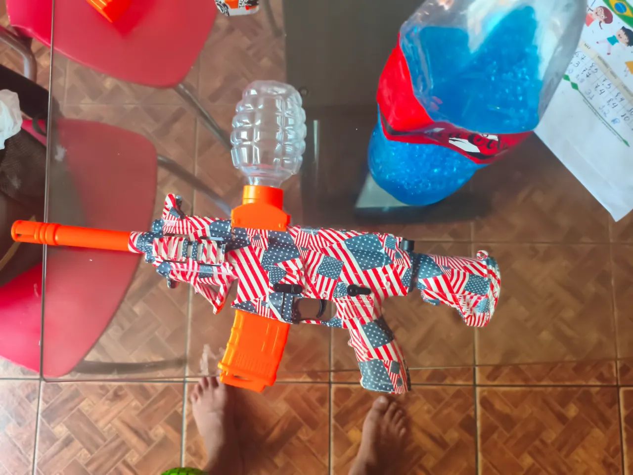 Brinquedo + 1000 bolinhas