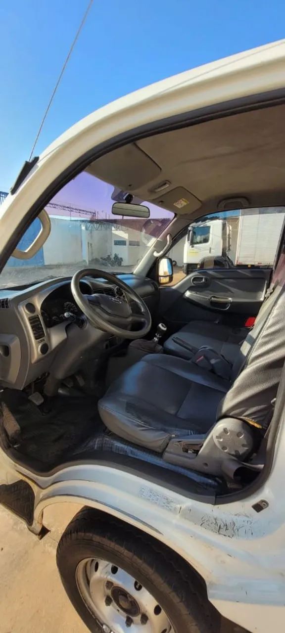 KIA BONGO - Foto 3