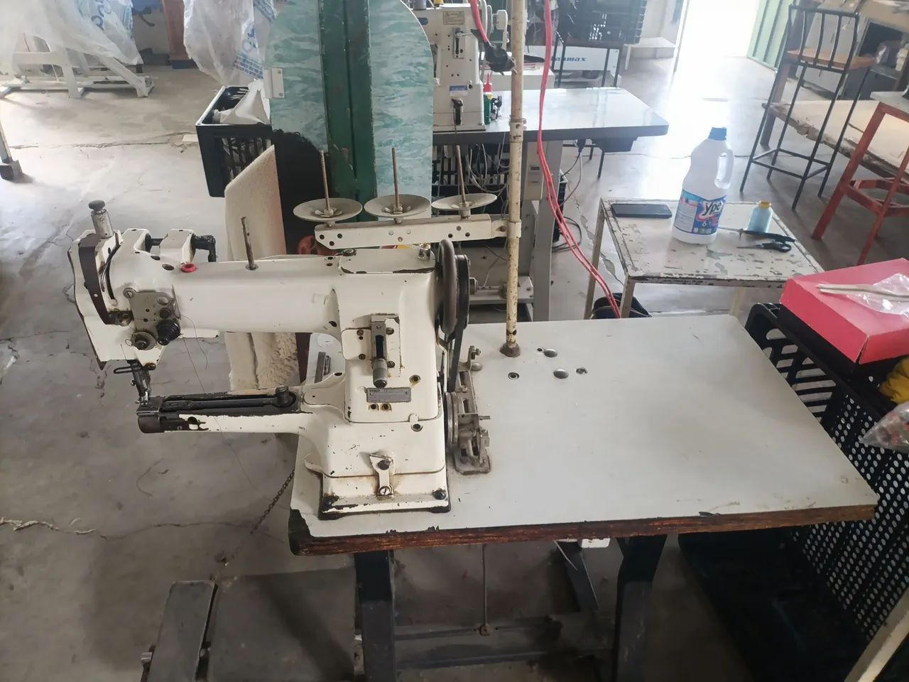 Vendo máquina PFAFF 335