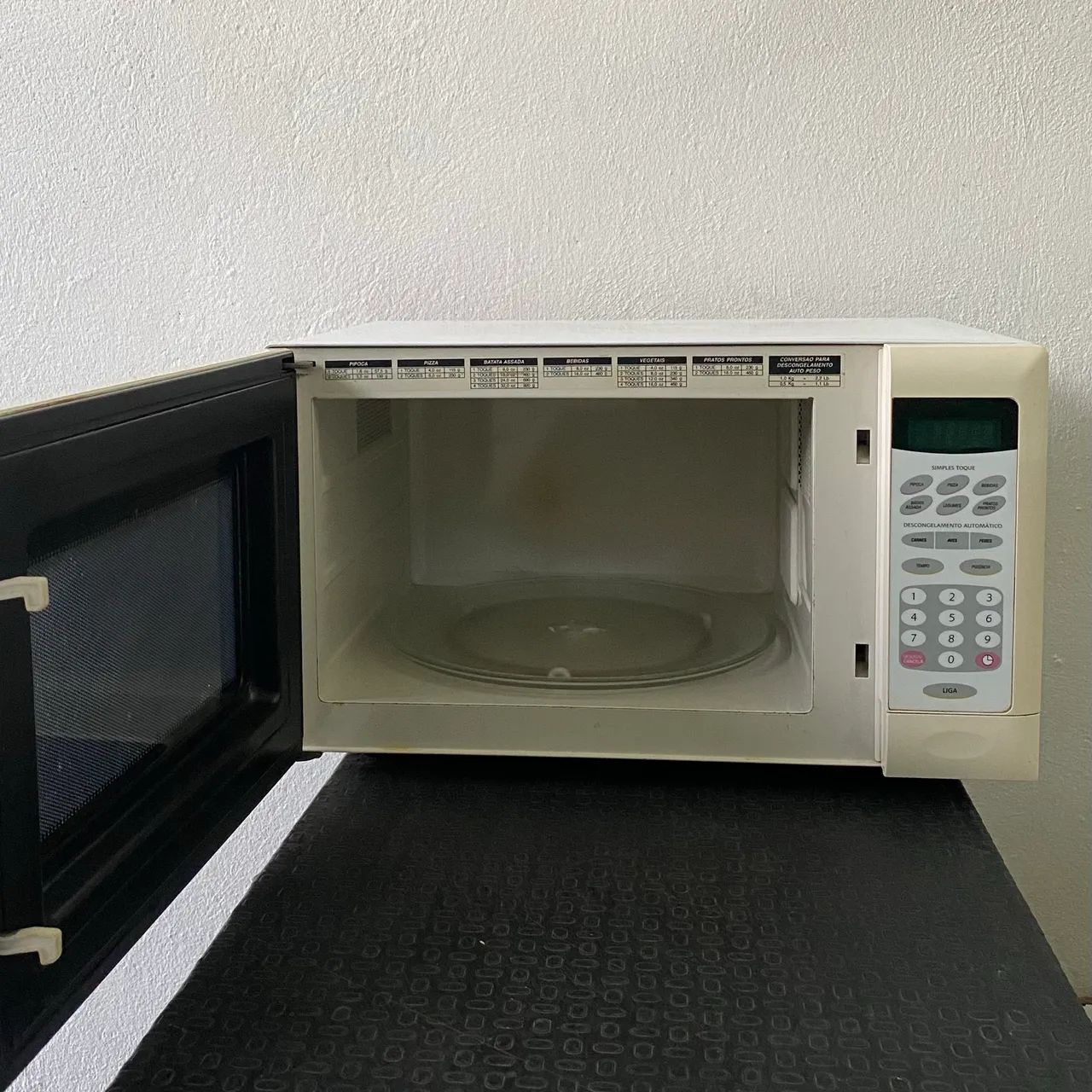 Microondas Continental 30L - SEMINOVO - Foto 2