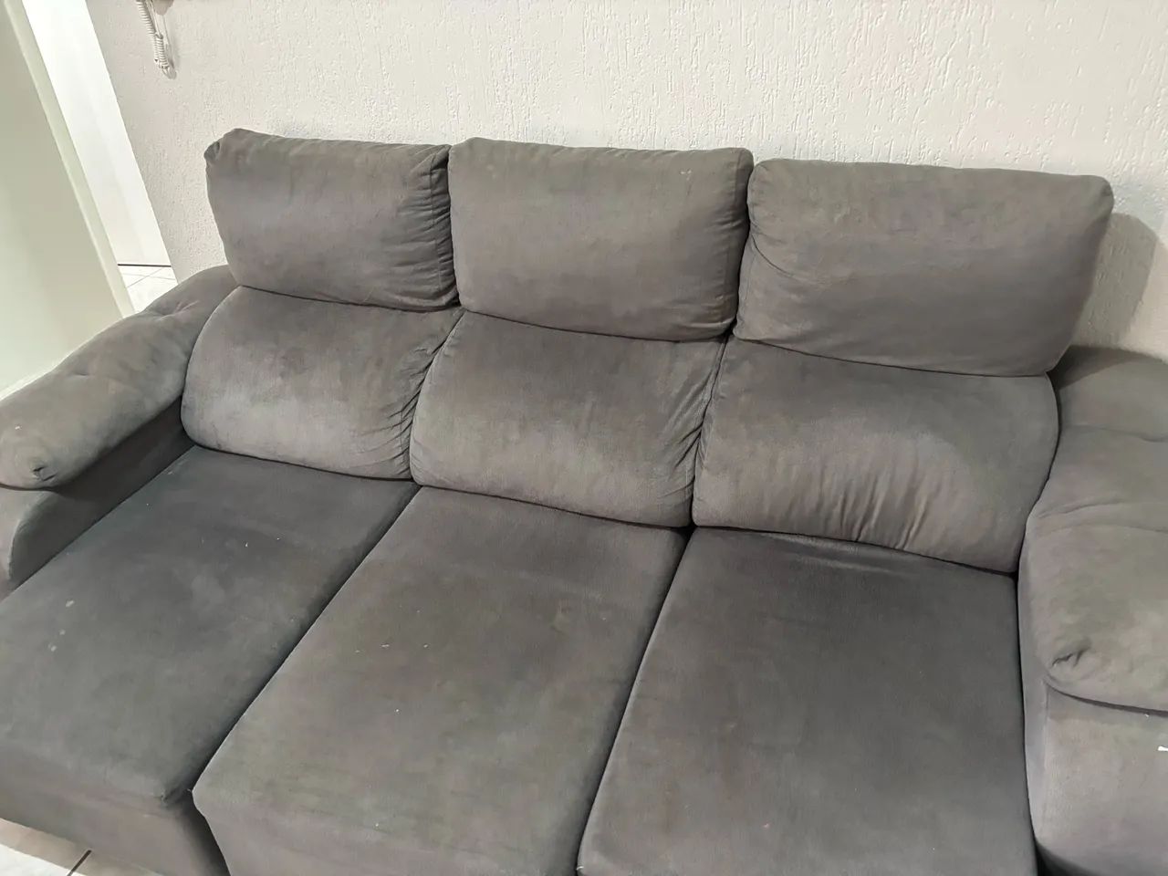 Sofá 3 lugares  - Foto 2