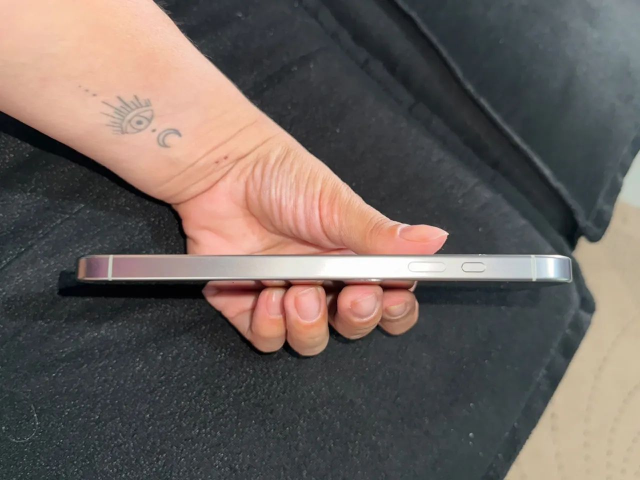 iPhone 16 PRO MAX  - Foto 5