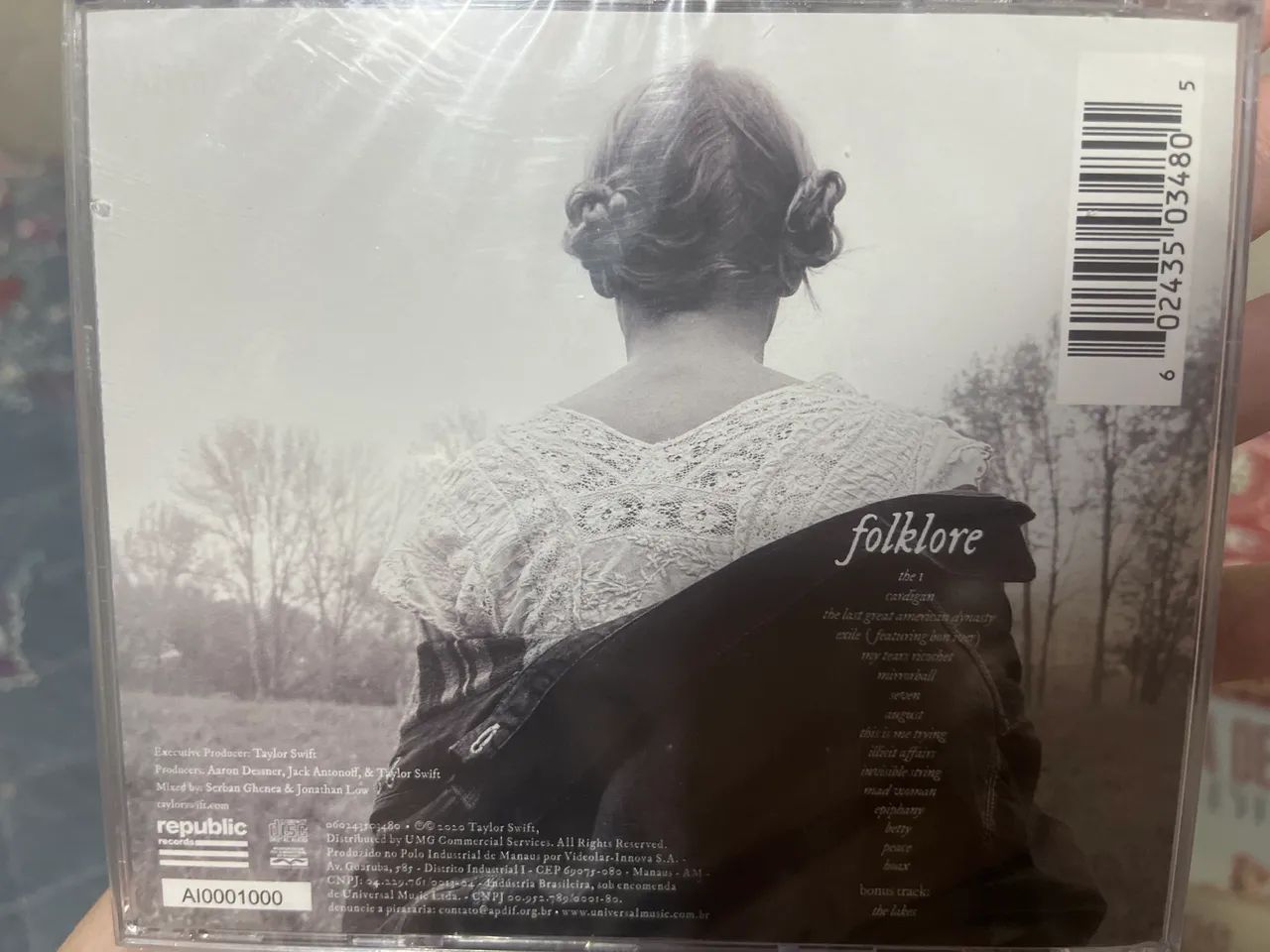 Cd taylor Swift Folkore lacrado  - Foto 2