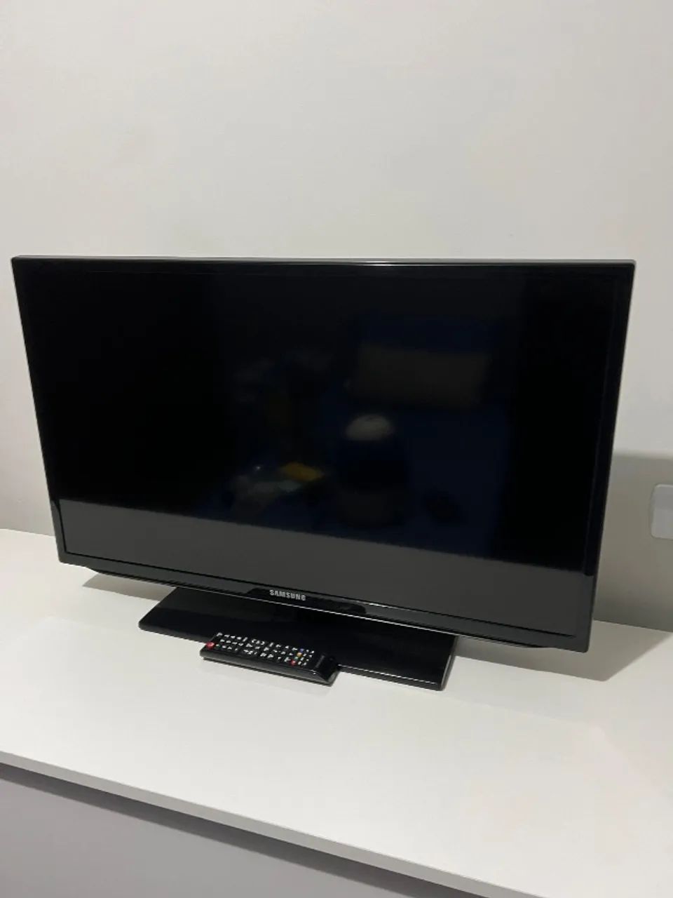 TV LED 32 Polegadas Full HD (Display com defeito)