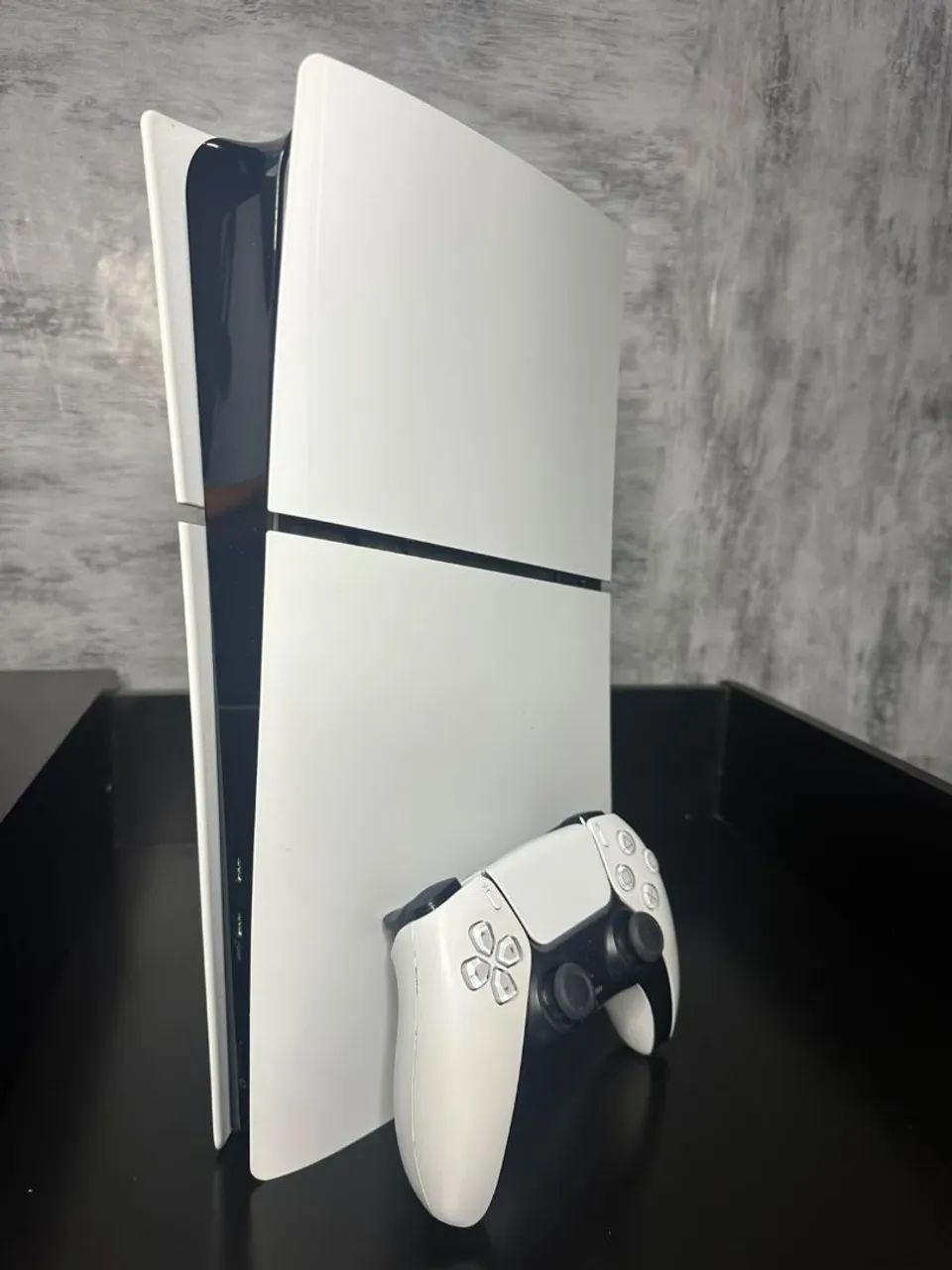 PS5 Slim com Caixa - Funcionando Perfeitamente - Foto 2