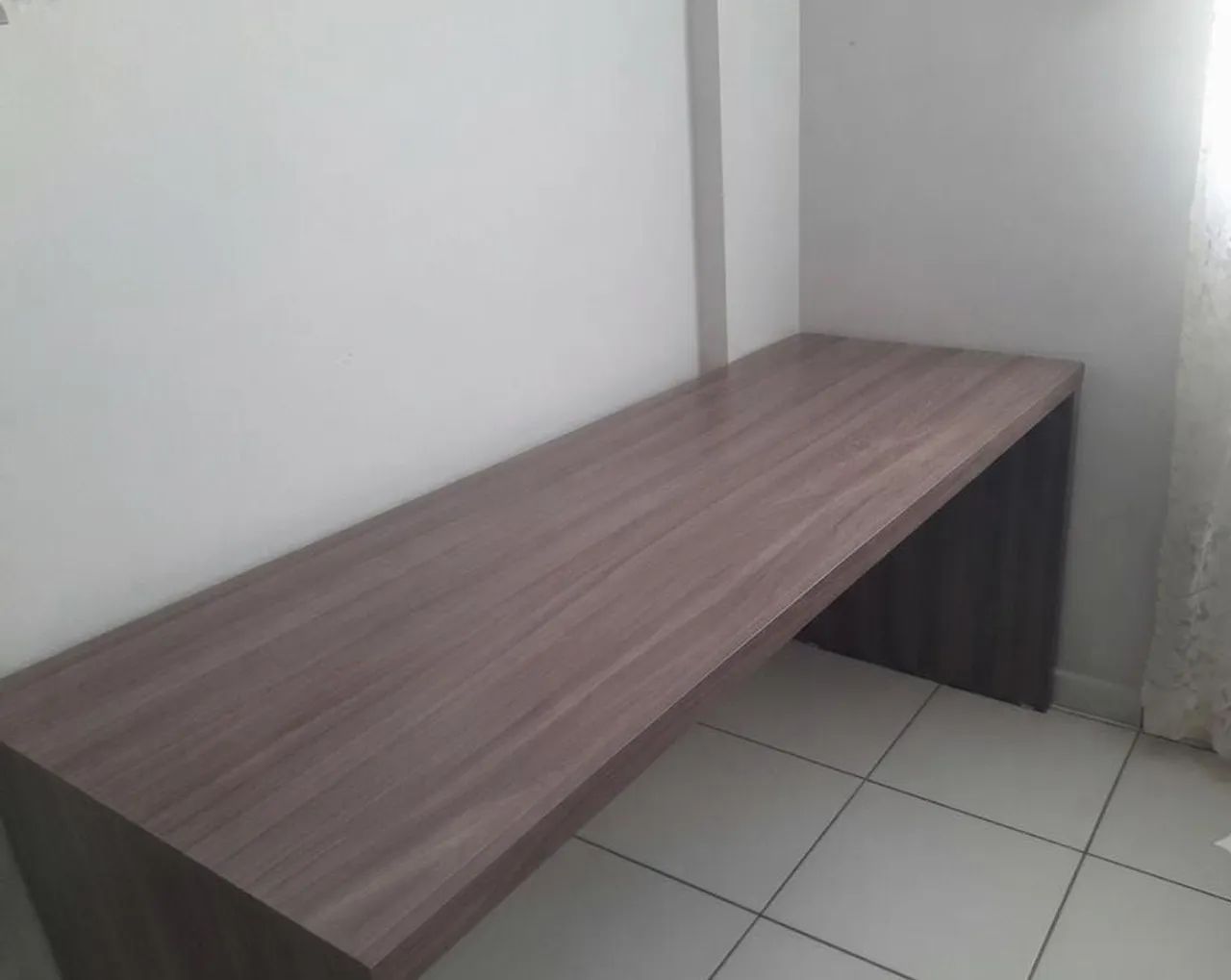 Mesa para estudo/escritório 
