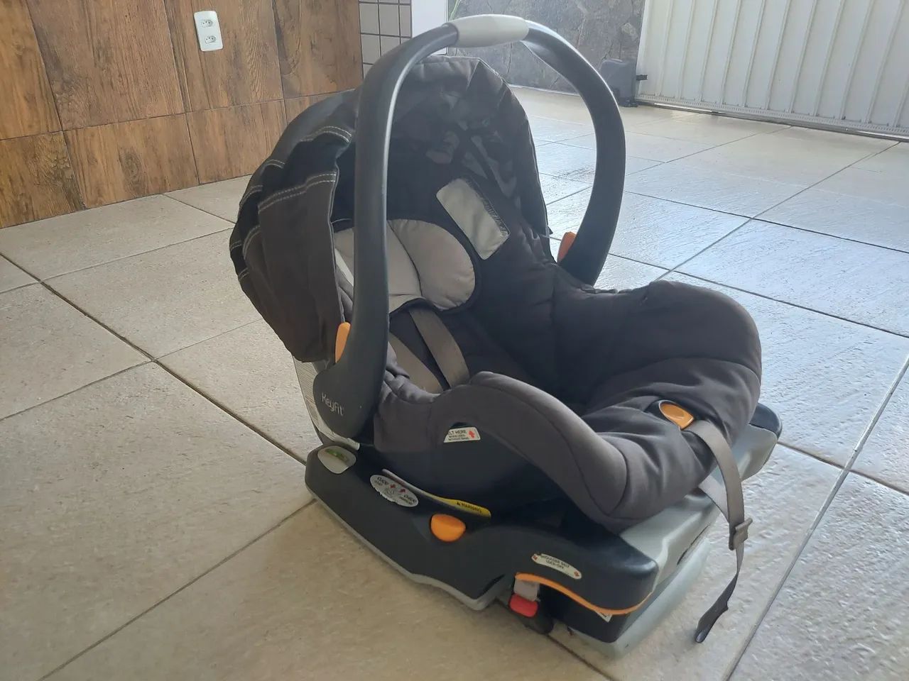 Cadeirinha Bebê Conforto Chicco -  Segurança e Praticidade