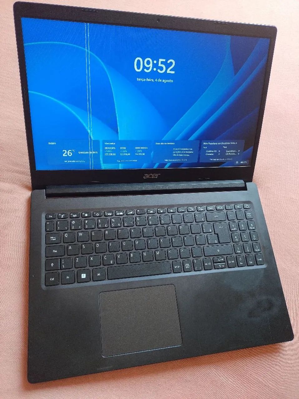 Notebook Acer tela com linha tudo funcionando perfeitamente 