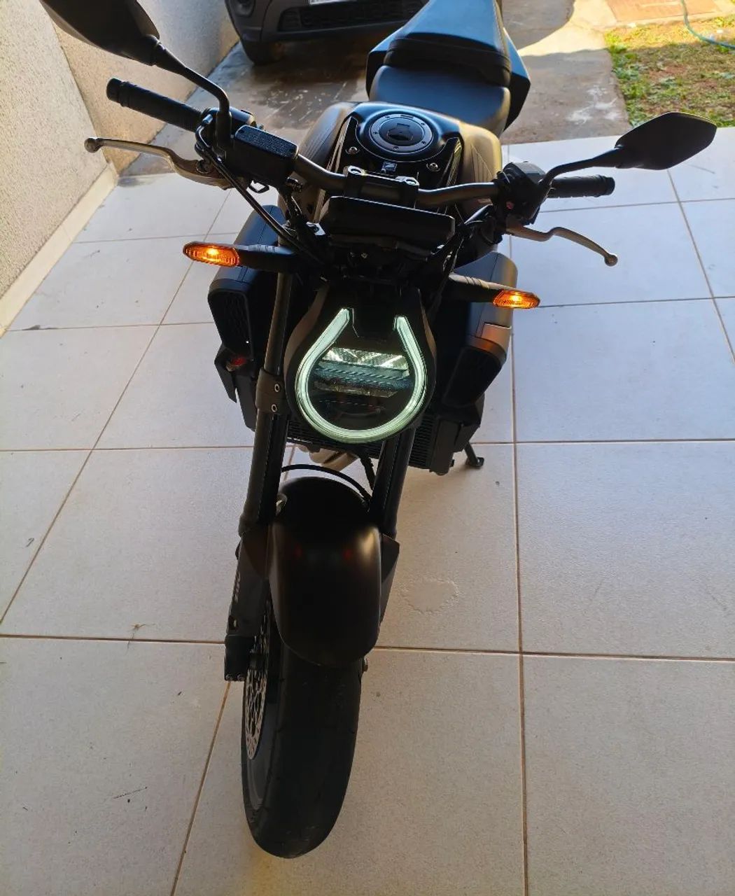 Honda CB 650 e-cluch 