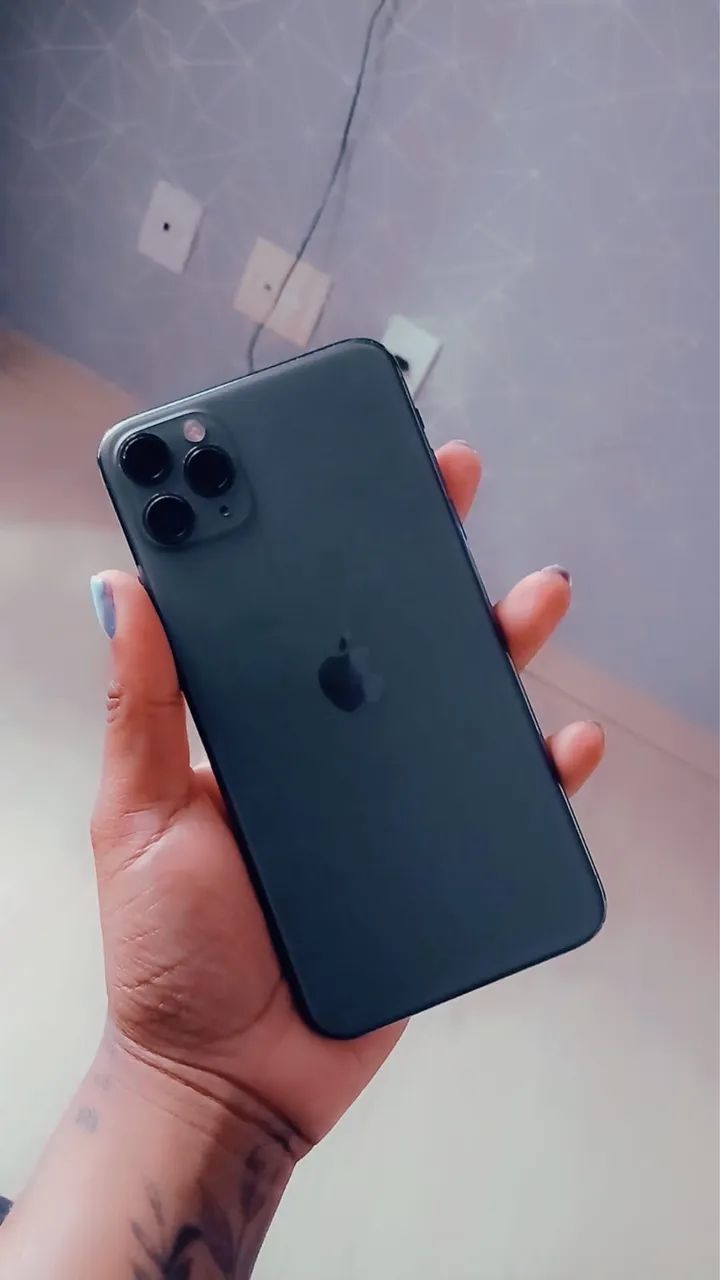iPhone 11 Pro Max - Foto 2