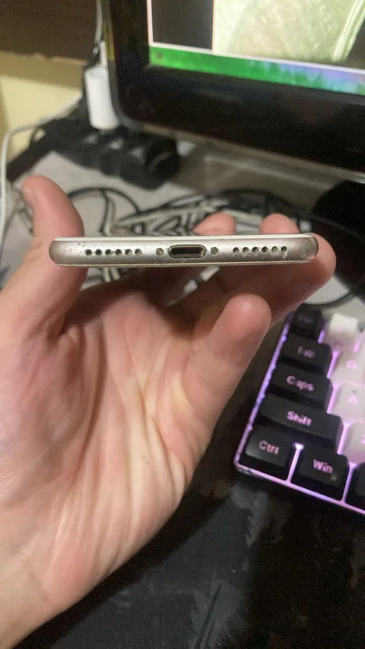 iPhone 8 para retirada de peças  - Foto 3