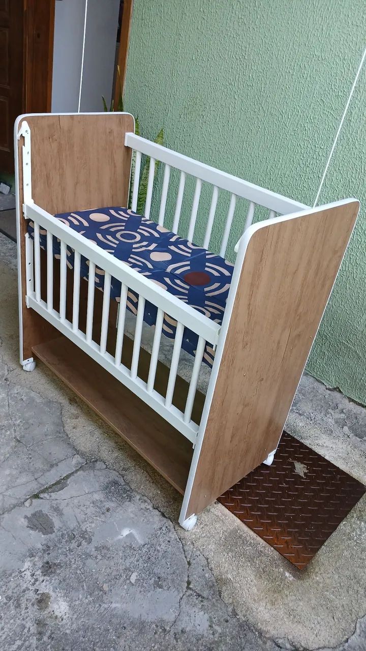 Vendo mini berço seminovo  - Foto 3