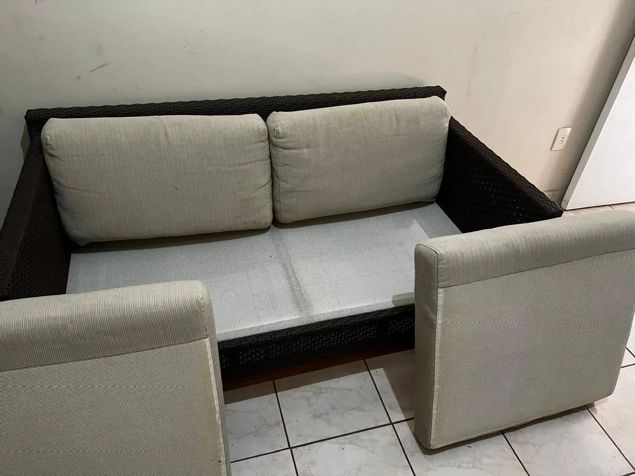 SOFÁ 02 LUGARES 
