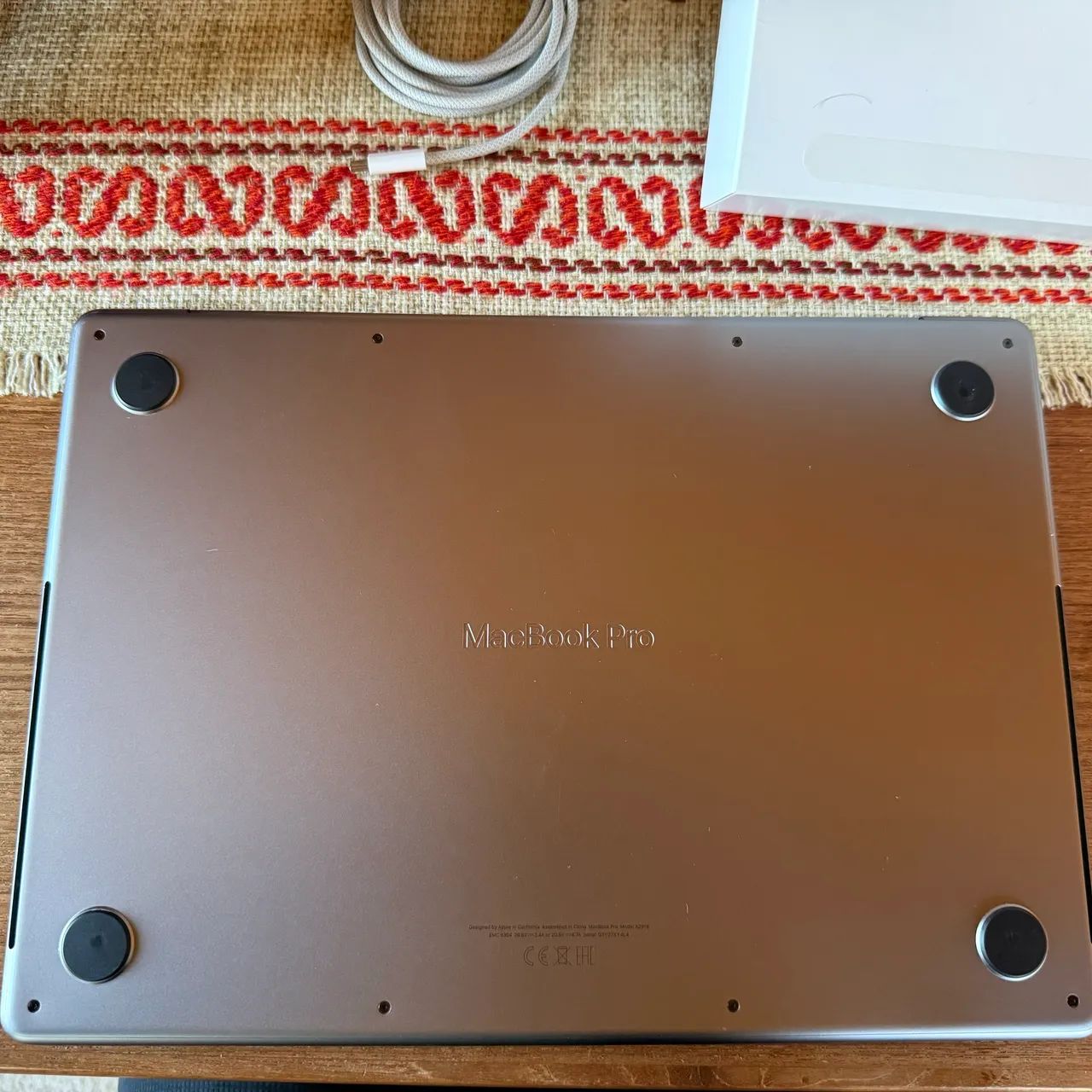 MacBook Pro 14" M3 8GB 512GB Space Gray - Impecável na Caixa - Foto 3