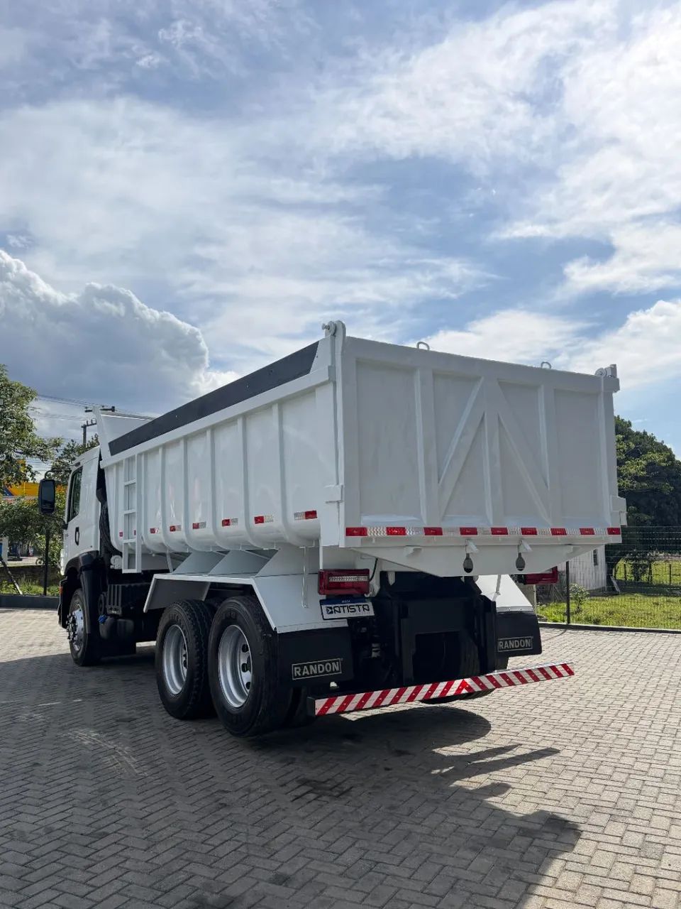 26-260 Constellation 6x2 2p (diesel)(E6) - Foto 5