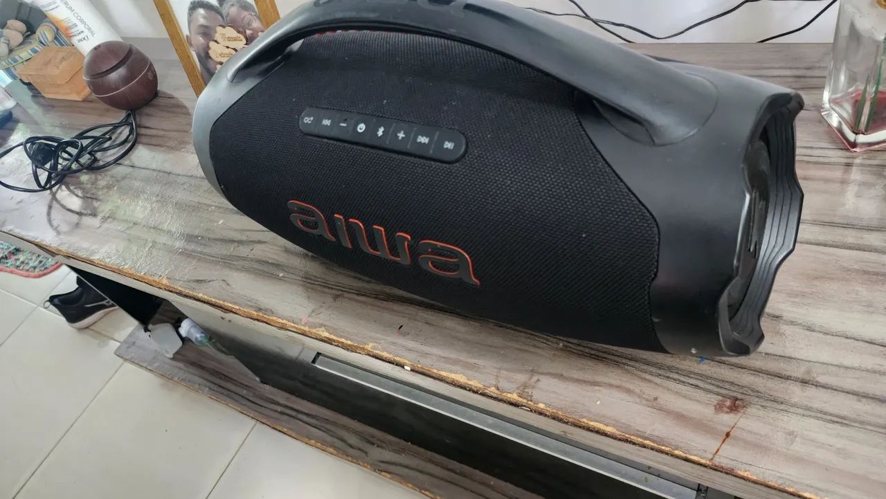 Bombox aiwa  bem.conservada  