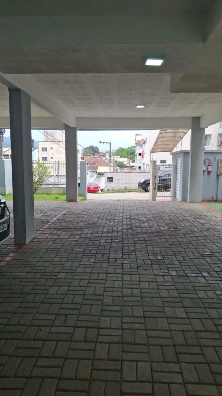 Aluguel compartilhado, apartamento mobiliado.