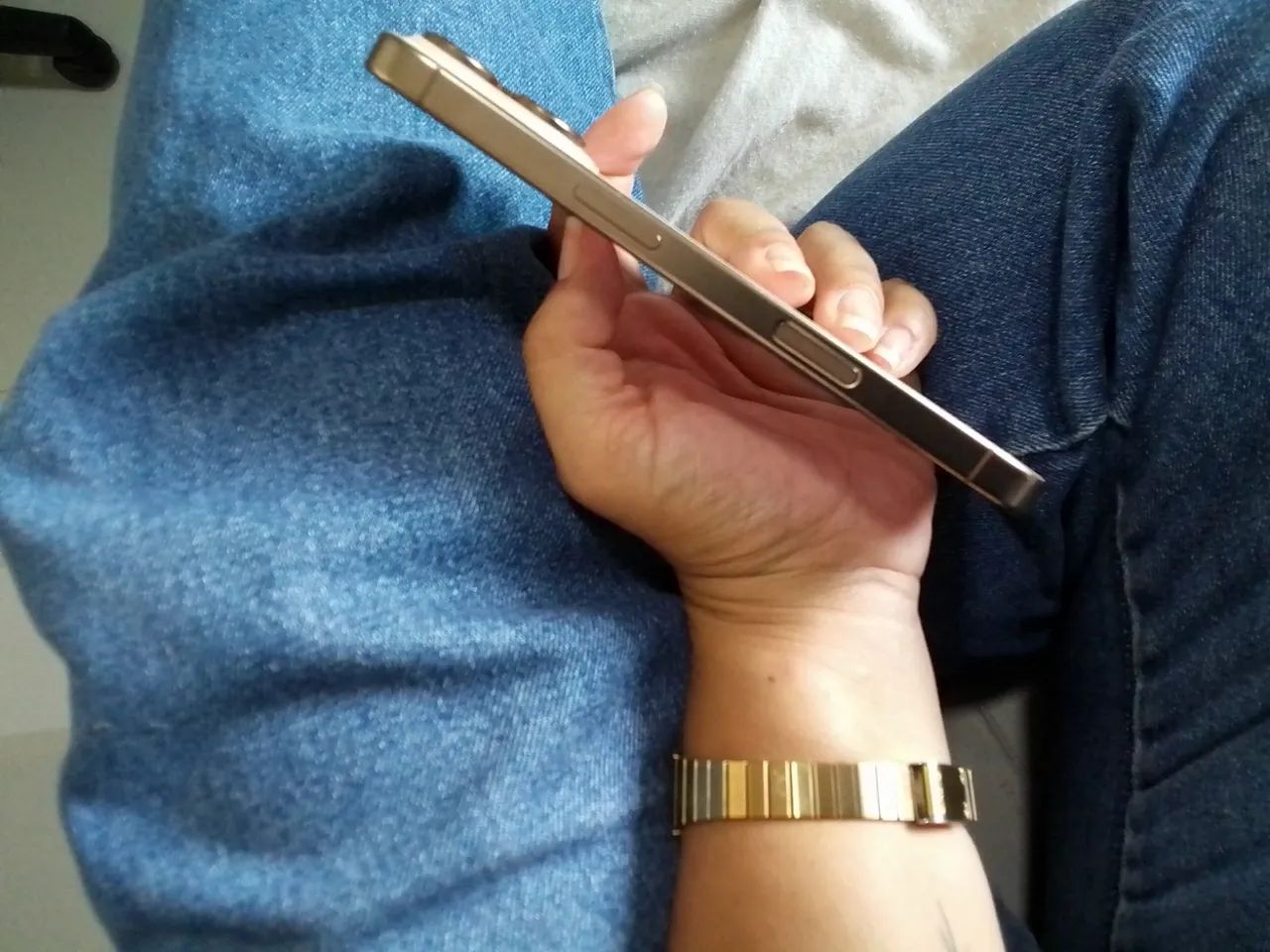 IPHONE 16 PRO 256GB - Foto 3