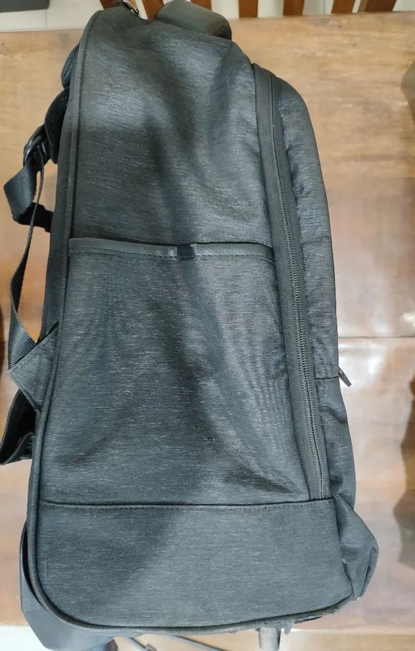 Mochila Executiva para Notebook Le Tour Preta - Excelente Estado - Foto 3