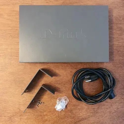 Switch D-link Des-1024d Fast Ethernet 24 Portas (usado) - Foto 2