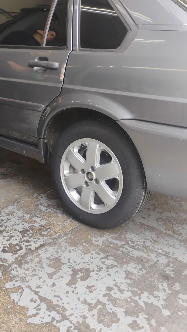 Volkswagen Santana 2.0 MI 2P E 4P 2004