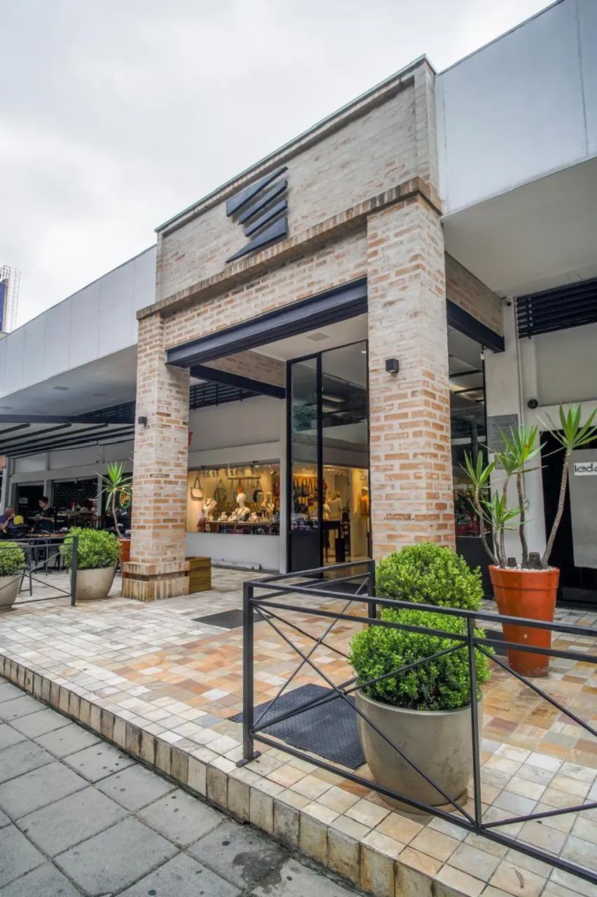 Vende-se Loja Shopping Esplanada | 33m² | R$ 650mil - Foto 3