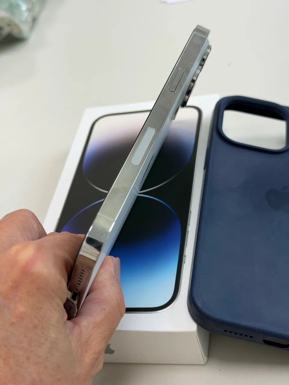 iPhone 14 Pro Max 128 giga sem nenhum arranhão - Celulares e