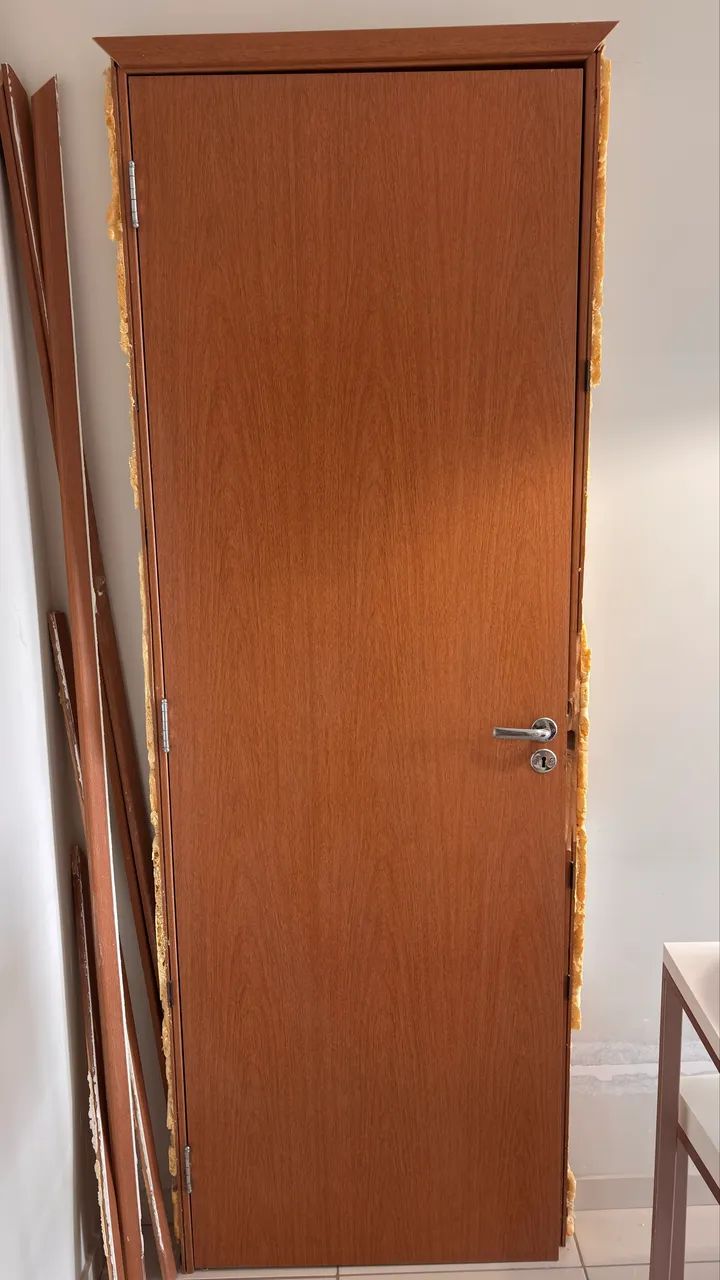 Porta laqueada 70cm