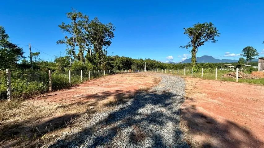 TERRENO 2.400m2 IDEAL PARA CASA DE CAMPO  - Foto 3
