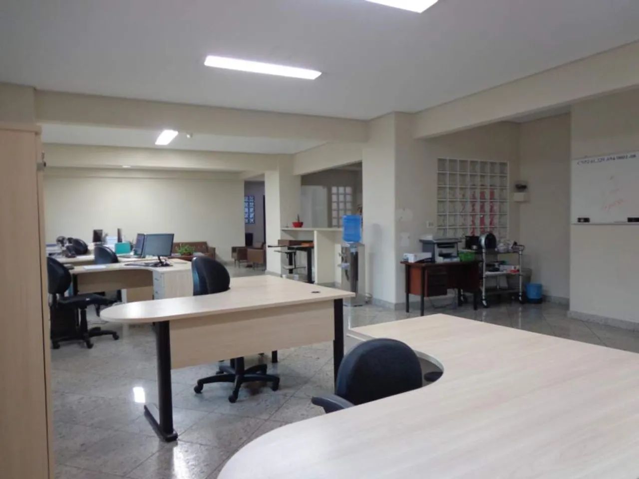 Sala comercial na Avenida Cásper Líbero, 58 - 8º andar  800 m²