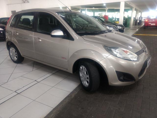 Fiesta Class 1.6 extra 2013 aceito tro-k