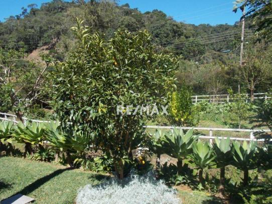 EXCELENTE FAZENDA NO MELHOR DO INTERIOR DE TERESÓPOLIS - DESFRUTE DAS BELEZAS DA SERRA!! - Foto 20