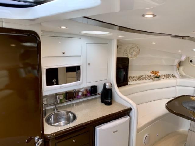 Lancha Yacxo 337 - 2011 Diesel mercruiser 440hp ( estilo passeio - phanton, cimitarra.) - Foto 13