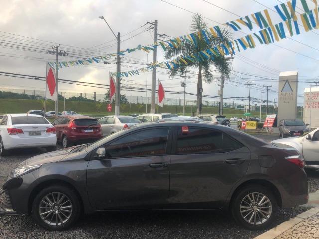 Corolla 1.8 GLI Upper Automatico - Foto 2