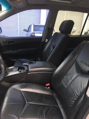 Kyron Ssangyong Suv de Garagem Aceito Trocas - Foto 4
