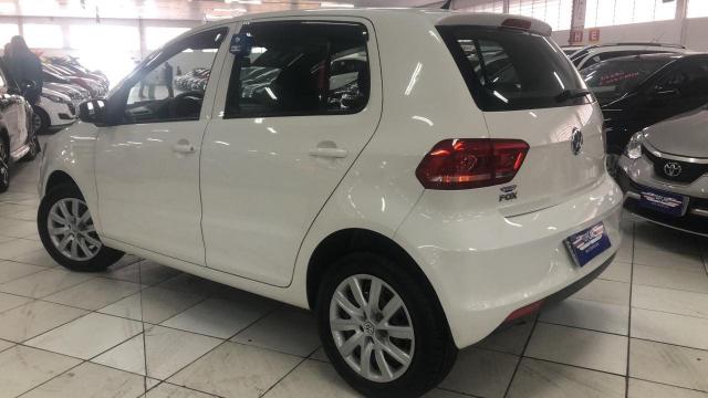 VOLKSWAGEN FOX 2016/2016 1.0 MPI TRENDLINE 12V FLEX 4P MANUAL - Foto 4