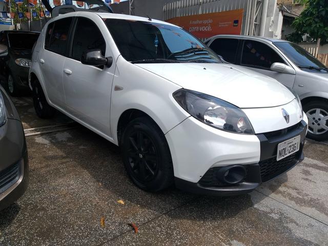Sandero 1.6 2014 GTLine 2Mil de entrada - Foto 2