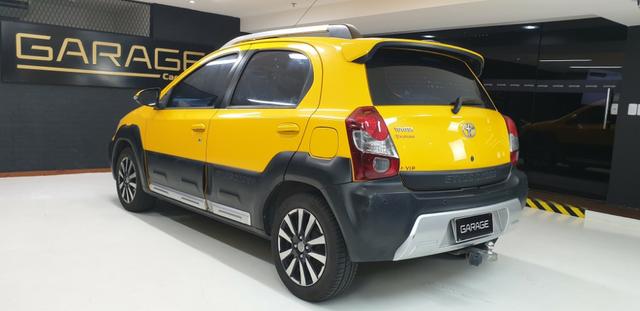 Toyota Etios HB Cross 1.5 Flex 2014/14 - Foto 8