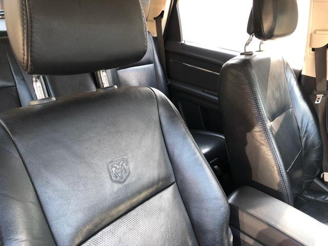 Dodge Journey SXT, 7 Lugares, Bancos de Couro, 2010 - Foto 12