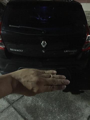Vendo sandero 1.6 Leia o anúncio - Foto 2