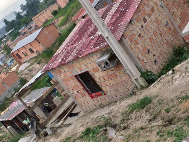 Vendo casa na invasão João Paulo2 zona leste - Foto 2