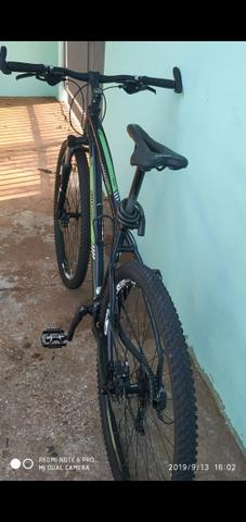 Vendo bike aro 29 freios hidraulicos - Foto 5